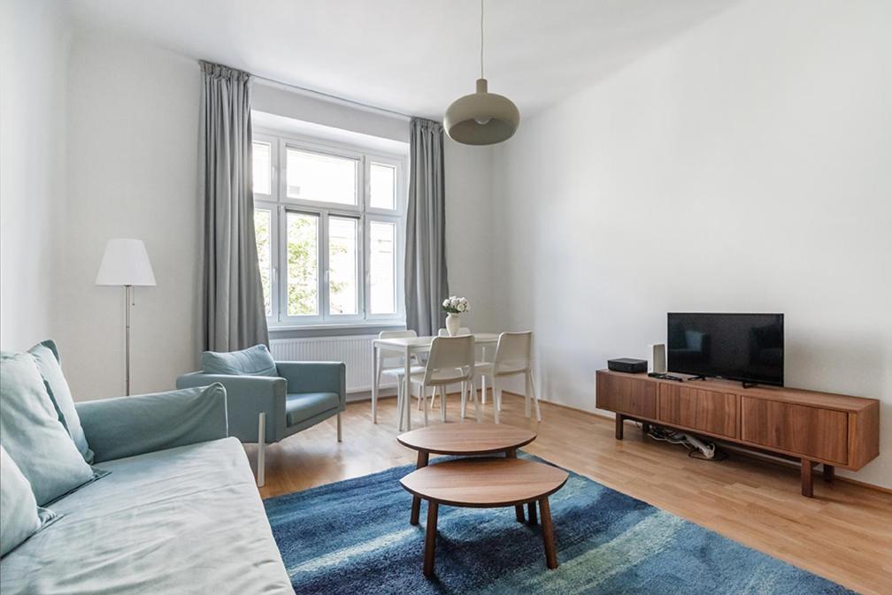 Universum Apartment Wina Bagian luar foto