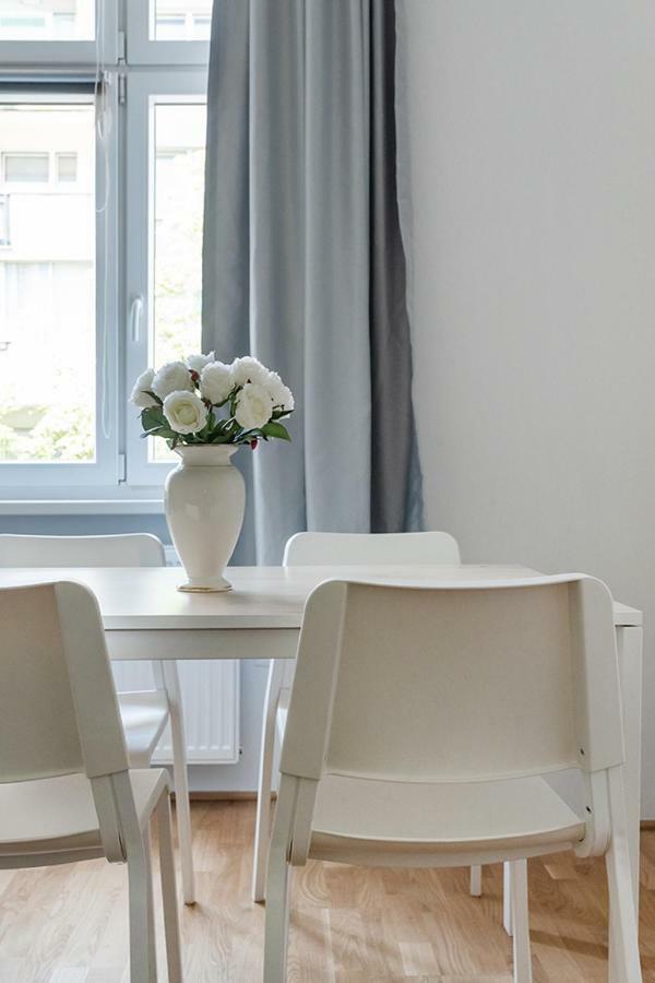 Universum Apartment Wina Bagian luar foto
